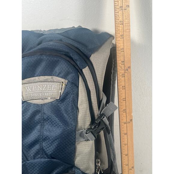 Wenzel Air Channel Blue/Gray Hiking Camping Backpack 16 x 8 x 4 - Picture 11 of 16